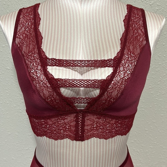 1 day sale! VS Strappy Bralette and Panty Set - Picture 2 of 9